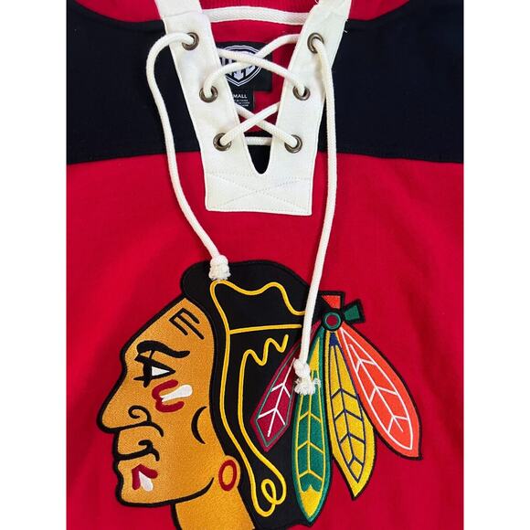 Chicago Blackhawks Superior Lace Hoodie. By OTS Size S NWT - Picture 5 of 12